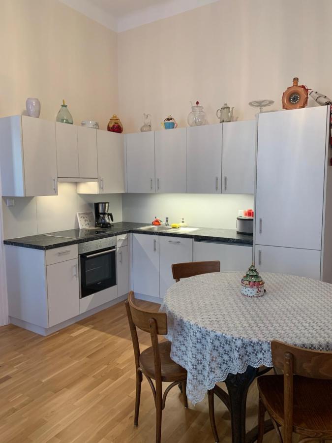 Villa Pazelt Top2 Bad Voeslau Εξωτερικό φωτογραφία
